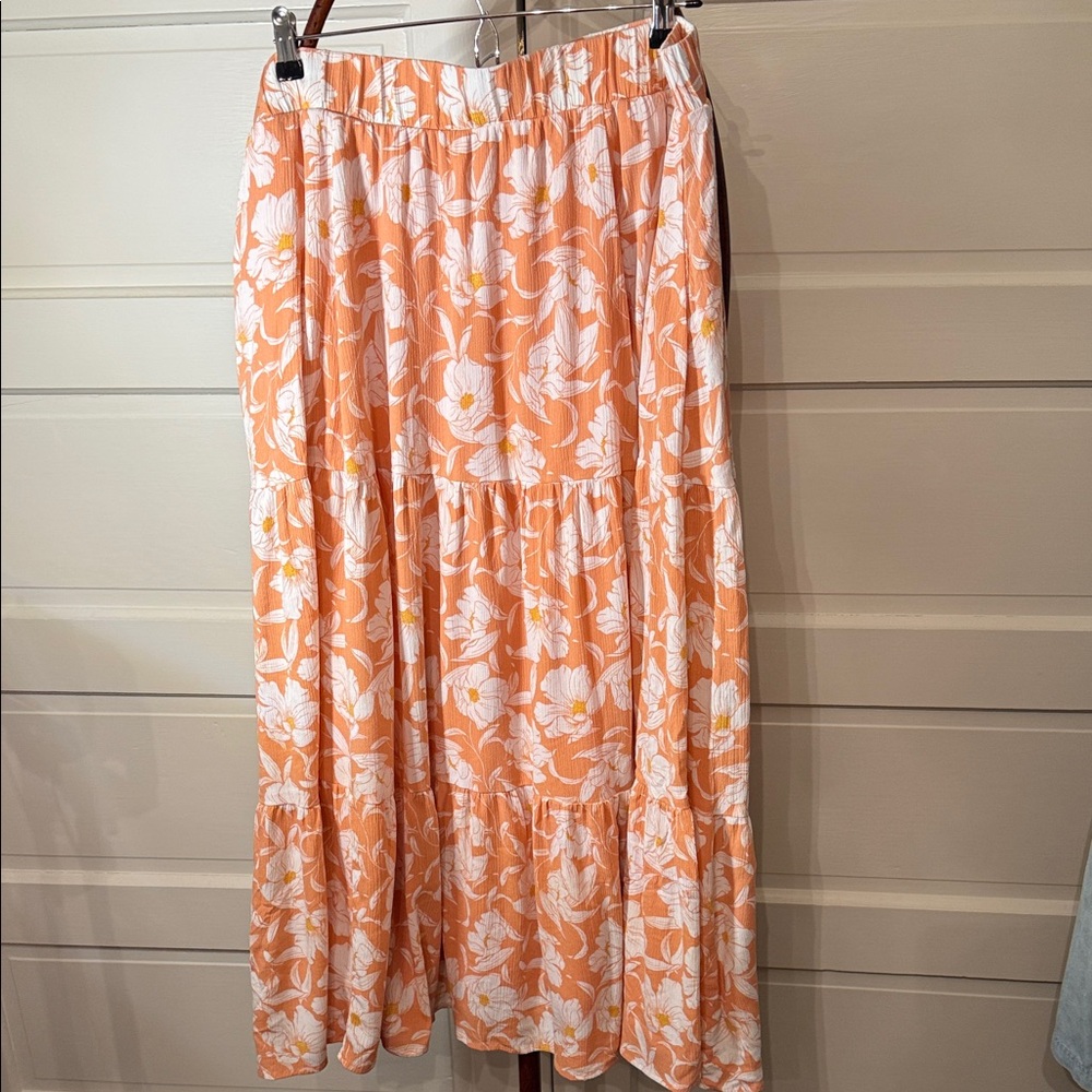 Torrid summer Tiered Maxi Skirt Cottagecore romantic Spring summer Size 2